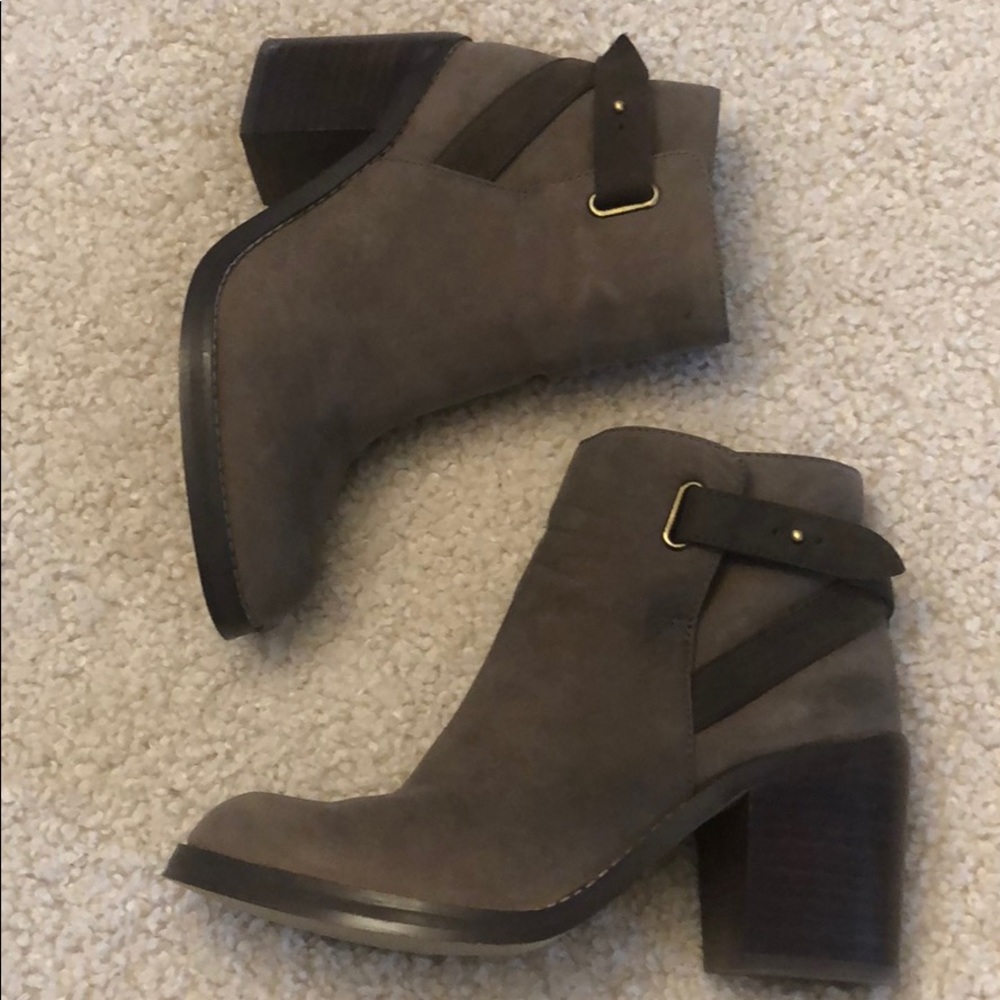ankle boot